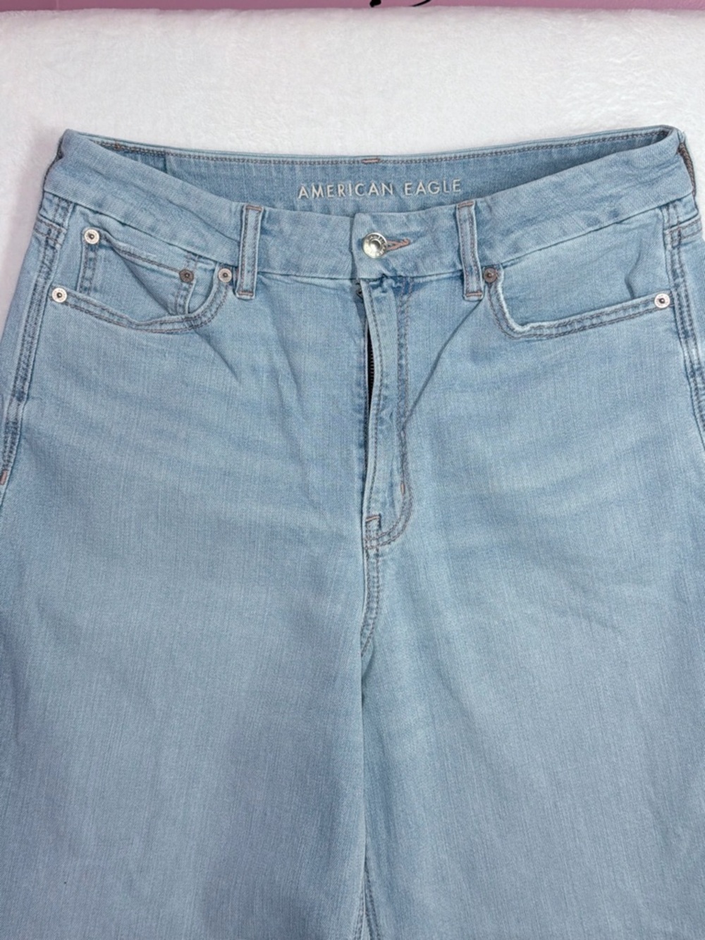 American Eagle Outfitters Pale Blue Wide-Leg Denim Jeans - Picture 2 of 8